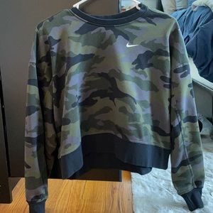 Nike Sweatshirt Camo